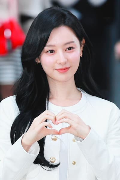 Ким Чжи Вон / Kim Ji-won / 김지원